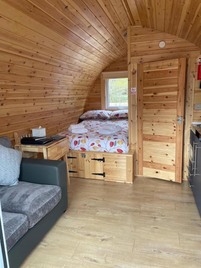 פורט ויליאם Conifer Cabins מראה חיצוני תמונה